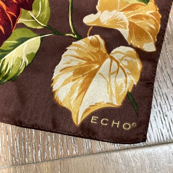 2 Vintage scarves-Vera and Echo! - Picture 13 of 16